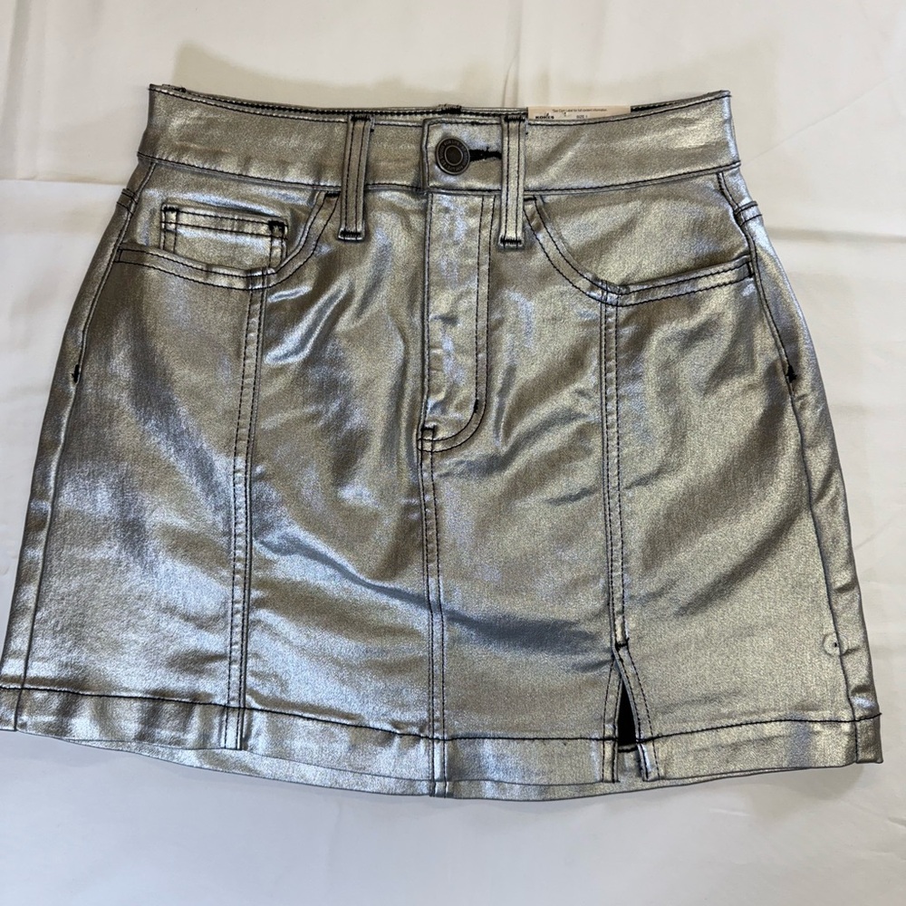 SO Silver High Rise Denim Mini Skirt Button‎ Pockets Size 1 Juniors Women - Picture 4 of 8